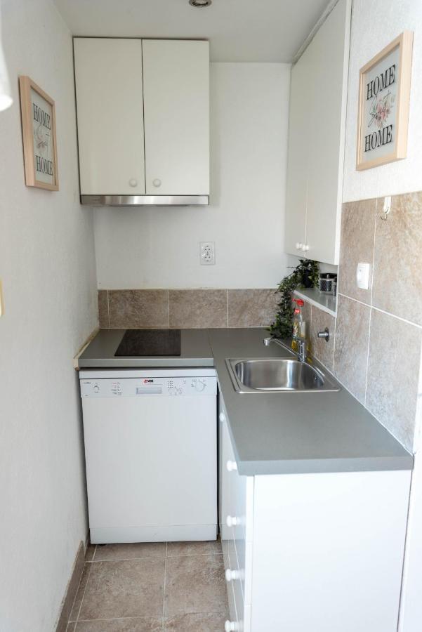 Appartamento Sweet House Parlament Belgrado Esterno foto